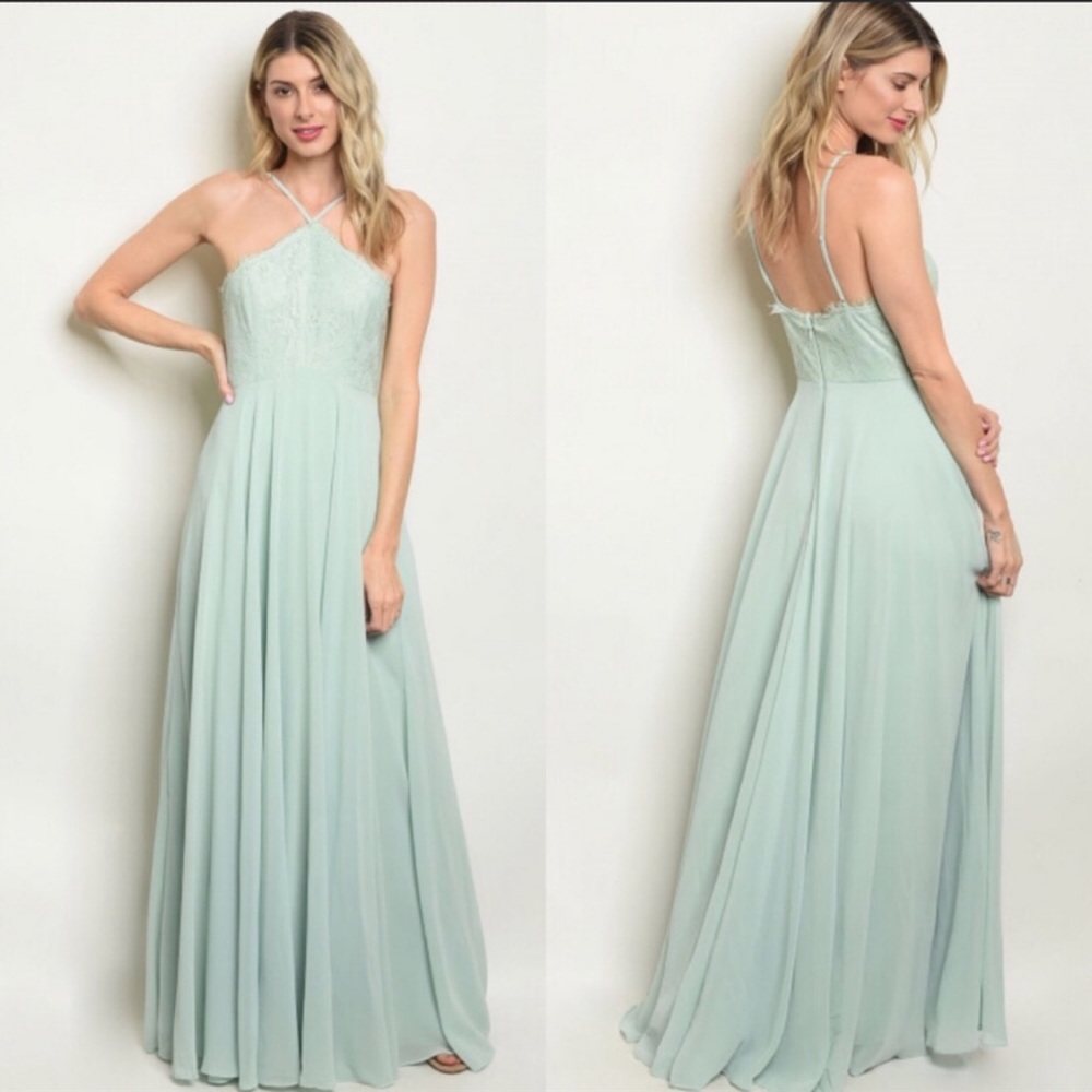 🛍️#438 Sage Green Halter Neck Lace Gown